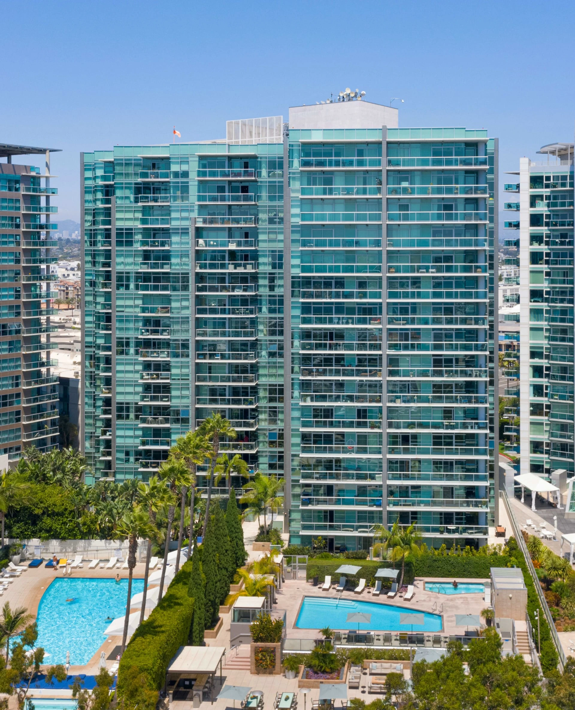 Cove residences in Marina del Rey